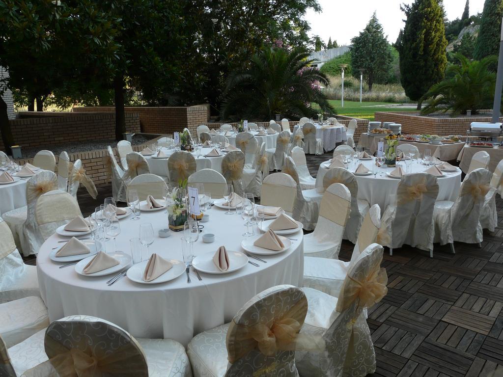 City Hotel Podgorica Bagian luar foto