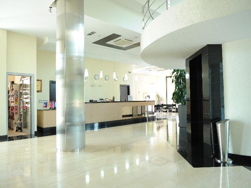 City Hotel Podgorica Bagian luar foto