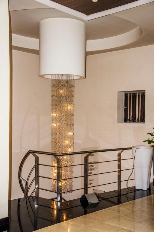 City Hotel Podgorica Bagian luar foto